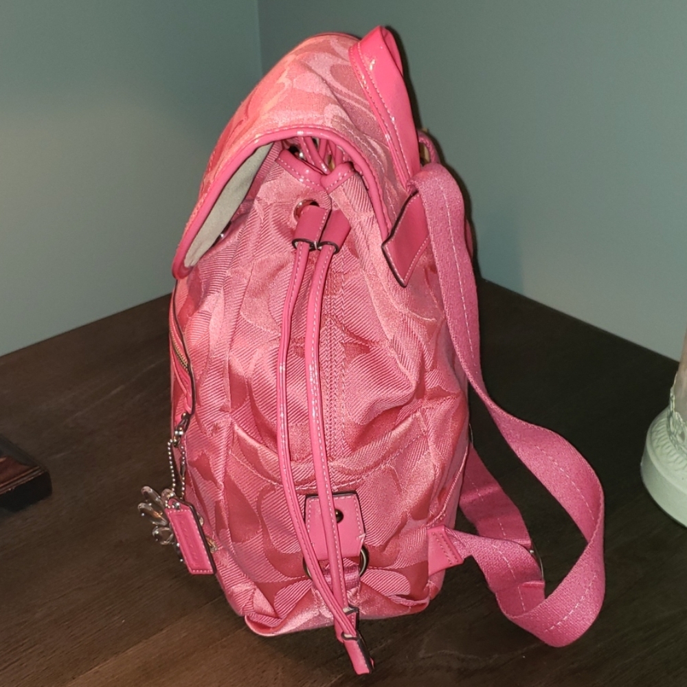 Coach Kyra Daisy Signature Backpack in Hibiscus - Picture 4 of 8
